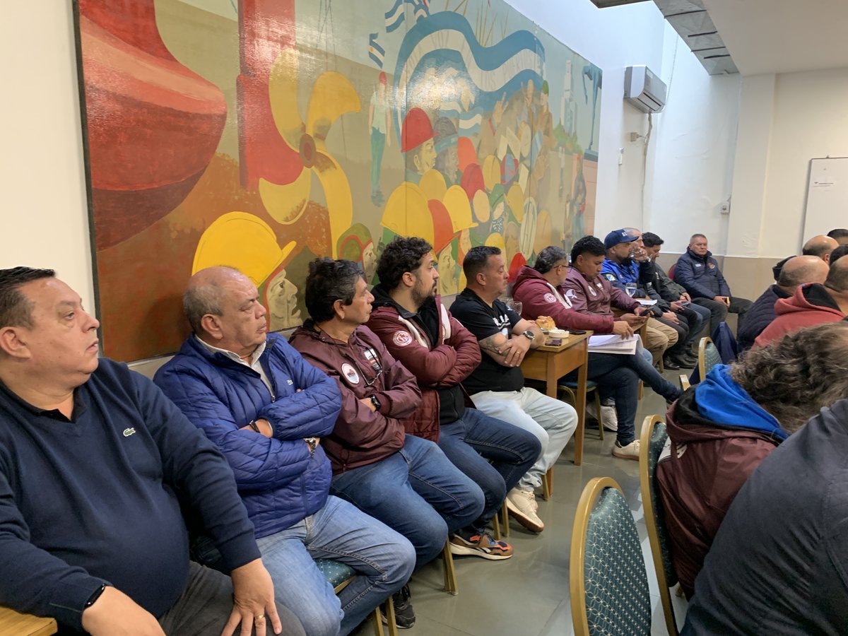 FeMPINRATv's tweet photo. #FeMPINRATVOFICIAL La FeMPINRA realizó en su sede central un congreso general ordinario para tratar la memoria, el inventario y el balance correspondientes al ejercicio 2025.
Nuestro secretario general, Juan Carlos Schmid, dio inicio a la reunión y agradeció a los 44 congresales https://t.co/LziLEl5mZw