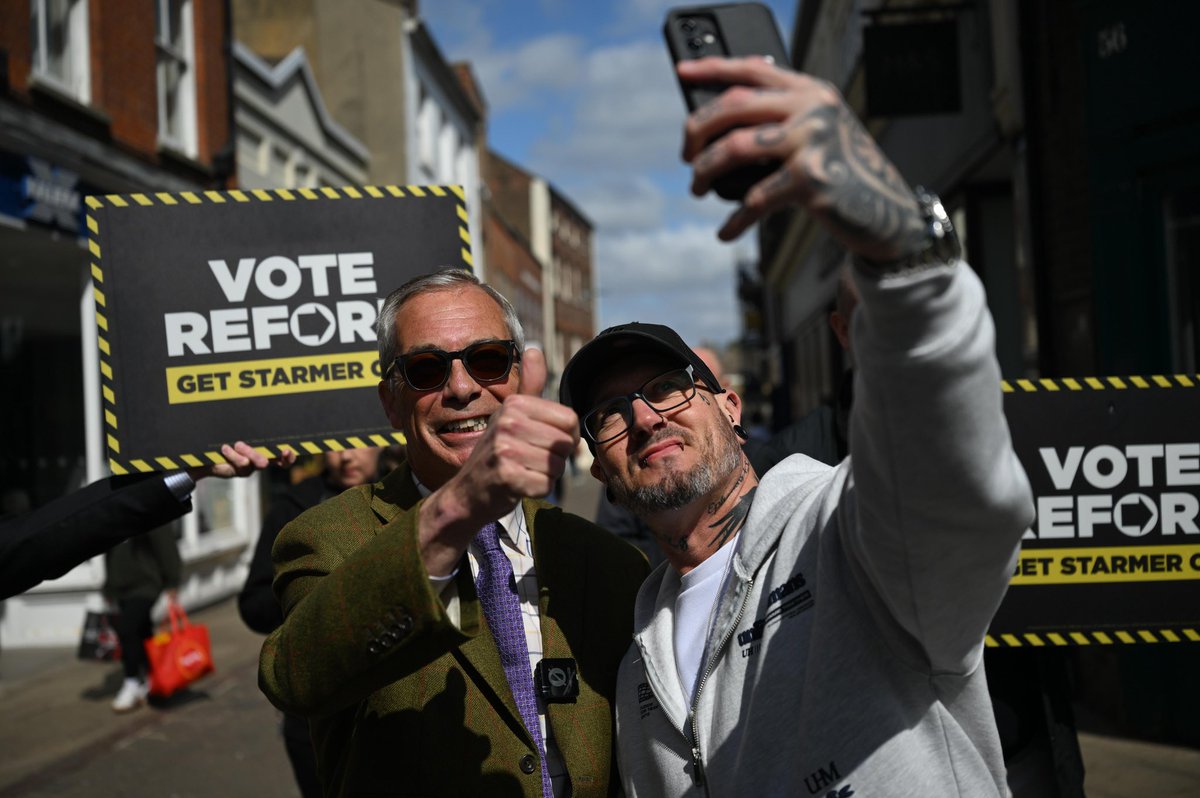 Nigel Farage MP tweet media