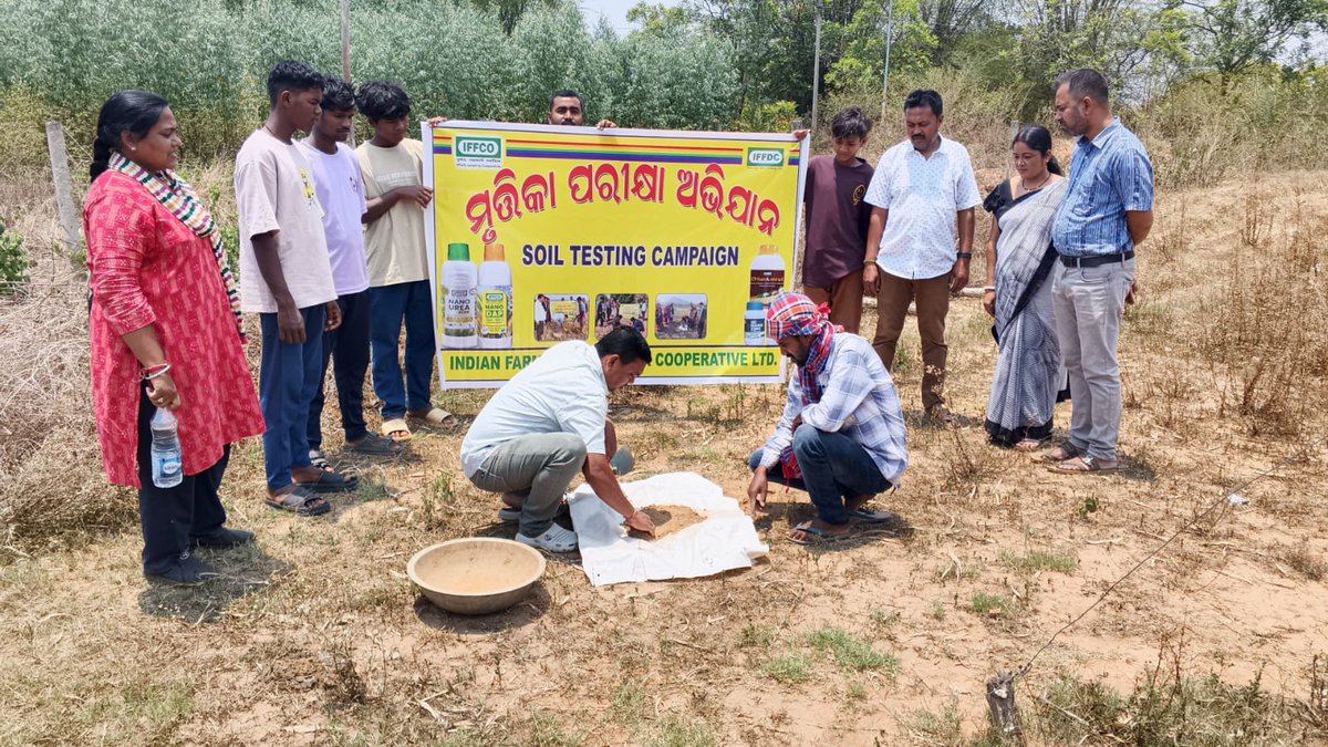 IFFDC_Odisha's tweet photo. IFFDC Organized Village Meeting for Soil samples Collection &amp; IFFCO Nano Fertilizers Awareness Program in village jamunaha Block Jajpur Dis. Koraput (Odisha)Collected 234 Soil samples &amp; provided 100 Soil Health Cards &amp; Shown IFFCO Nano fertilizers Film's. @IFFDC_Ltd https://t.co/Vts7PjjvFv