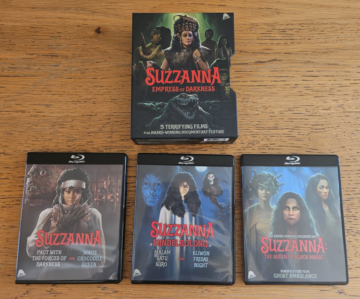 Coffret suzzanna reçu ! Viva indonesia !