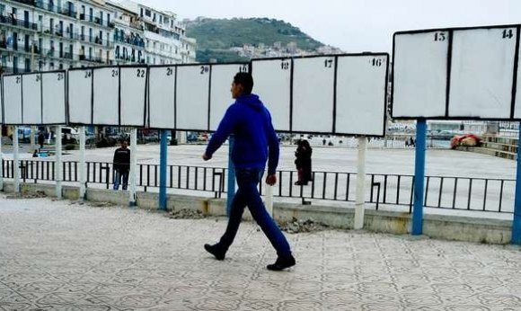 Élections législatives du 2 juillet : L’ANIE fait le point sur les candidatures
jeune-independant.net/elections-legi…