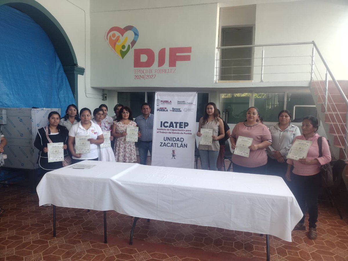 💜 Cada paso hacia el aprendizaje también es un paso hacia una vida libre de violencia.

Entregamos constancias del curso “Capacitación en habilidades psicoemocionales para la prevención de la violencia y la discriminación contra la mujer”, por parte de <a href="/ICATEPZacatlan/">ICATEP Unidad Zacatlán</a>,  donde