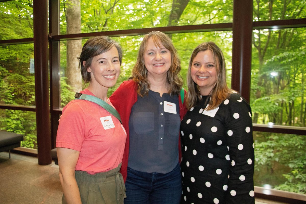 SamfordAlumni's tweet photo. The launch of our school-based alumni chapters continued with Pharmacy’s kickoff event last weekend. We’re grateful for the Samford pharmacists making a difference in their communities and professions. We look forward to many more opportunities to connect in the years ahead! https://t.co/SFOrwTggeY