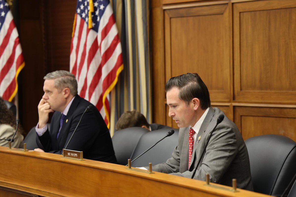 House Science Committee tweet media
