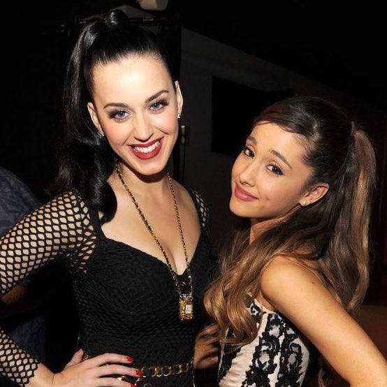 UpdateCharts tweet media