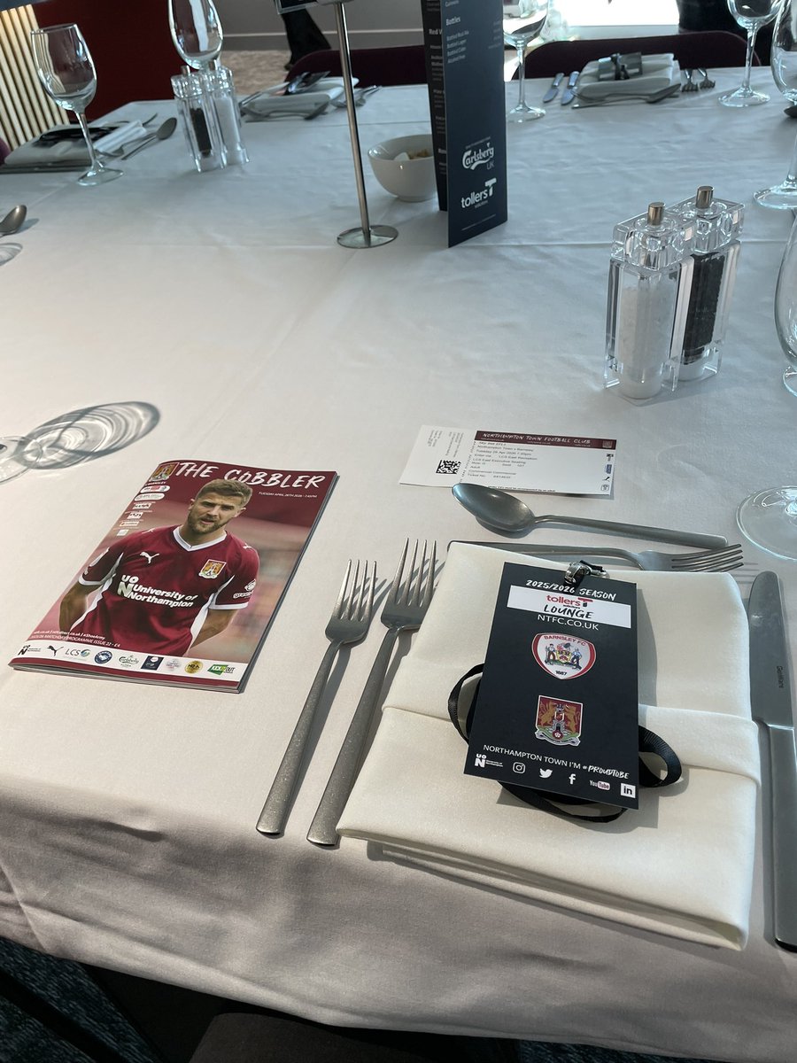 deightonHFC's tweet photo. Northampton Town 
Tonight Hospitality 81/92 https://t.co/QzLKh1PURF