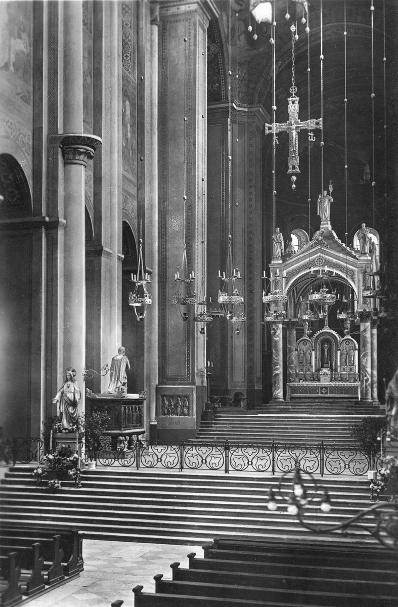 German Catholic Aesthetics tweet media