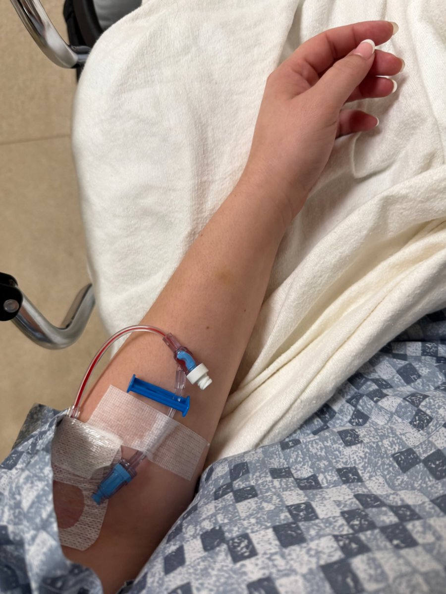 mambacita ✨ tweet media