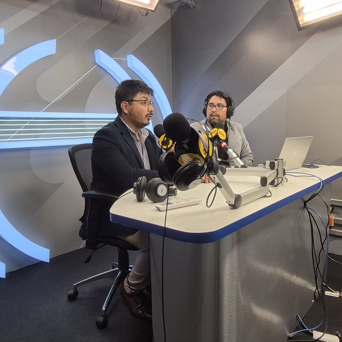 carandavas's tweet image. Esta mañana estuve en RPP Arequipa, donde compartí mi experiencia en campaña y abordamos con claridad el grave momento que vive el país tras el proceso electoral. El Perú atraviesa una crisis que no se puede maquillar, y es momento de decir las cosas como son.
#peru #arequipa