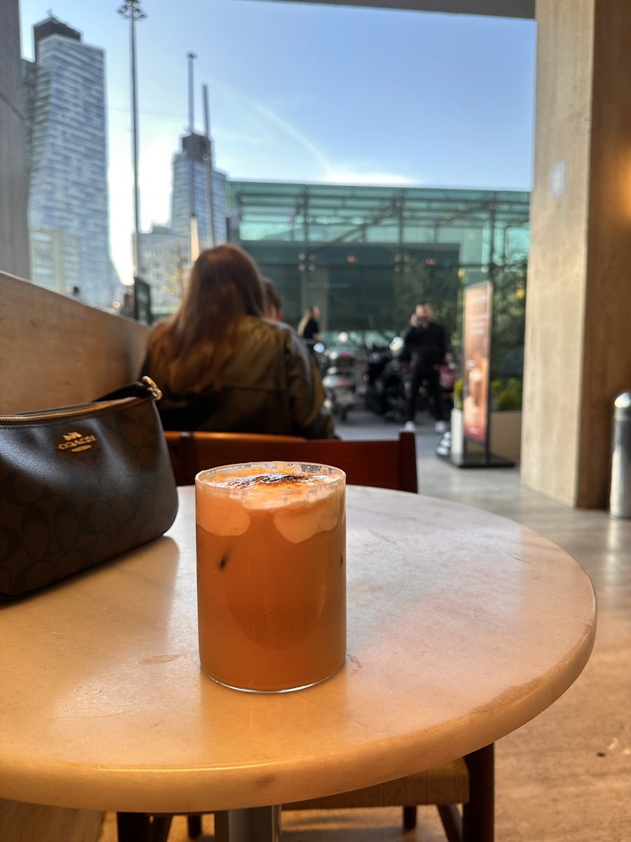 haticeeee tweet media