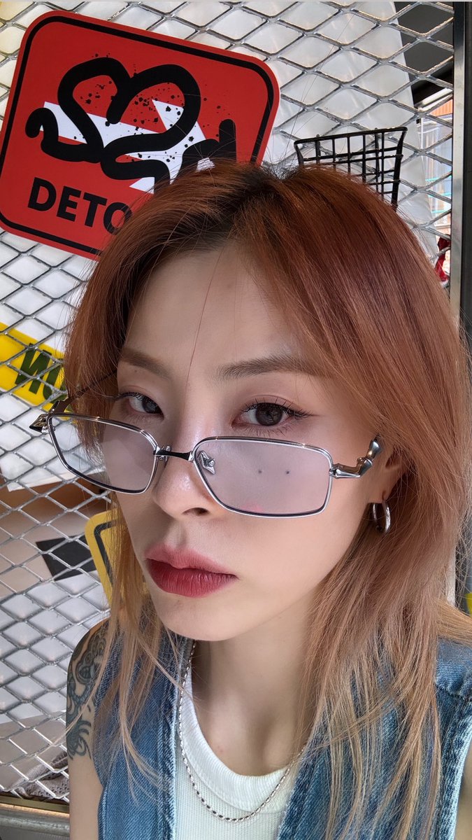 소함 tweet media