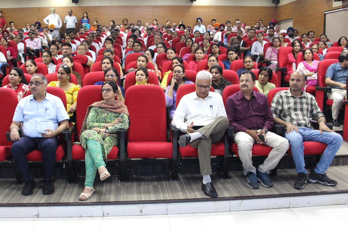 Deputy Commissioner, Chandigarh tweet media