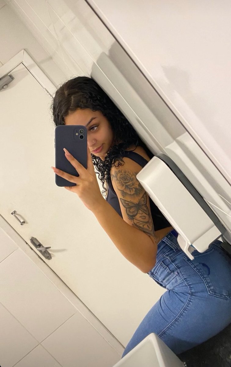 𝓛𝓾𝓬𝔂 |📍Brazilian tweet media