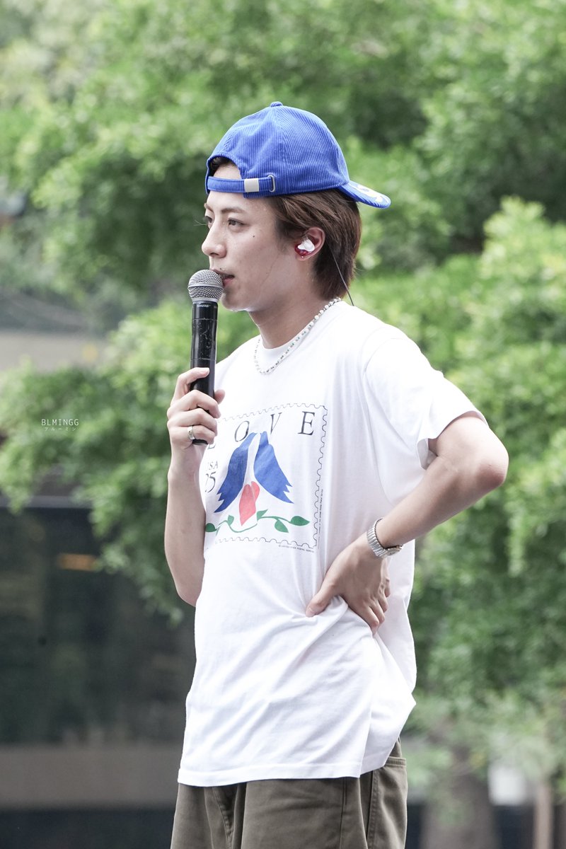 บลูมมิ่ง - b.◡̈ tweet media
