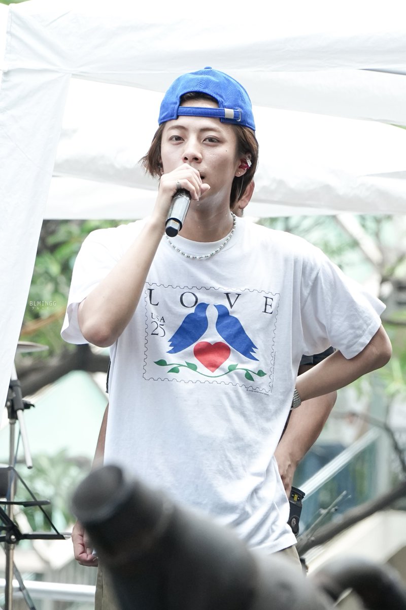 บลูมมิ่ง - b.◡̈ tweet media