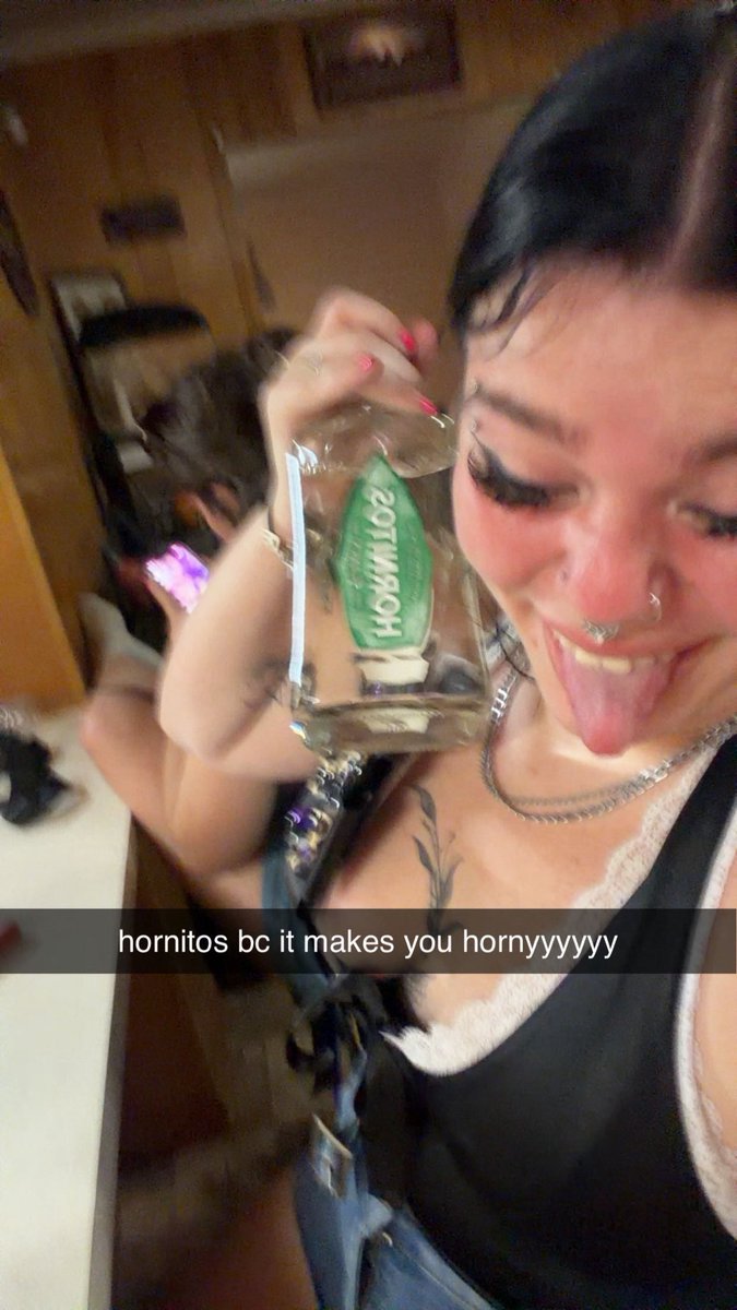 ﾟ･✩𝔪𝔬𝔱𝔥 ✩･ﾟ || 04/28 🎂 tweet media