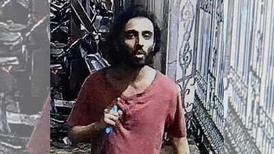 هارون خان tweet media