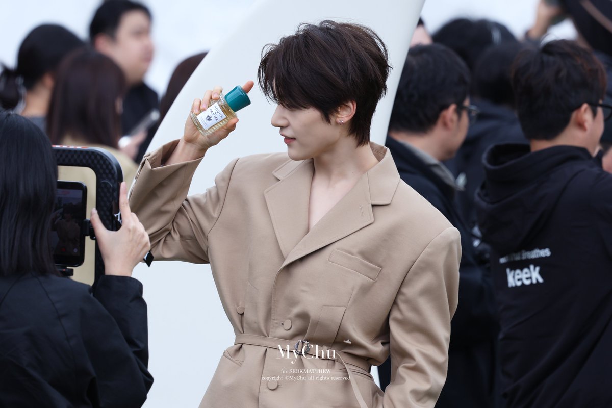 MyChu0528's tweet image. 260428  Acqua di parma  

#석매튜 #SEOKMATTHEW #ソクマシュー #ZEROBASEONE #ZB1 #제로베이스원