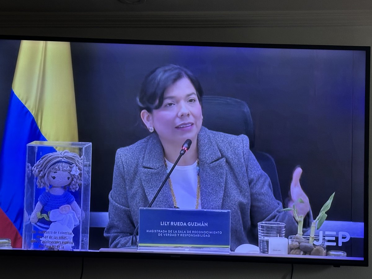 Se está acabando la vigencia de la JEP, ya llevamos 8 años del Caso 07, y no se avanza en la imputación de los delitos de abuso sexual de niños y niñas, abortos forzados, tortura, en contra el Secretariado de las Farc-Ep y comandantes. Para cuando Honorable Magistrada? ⁦