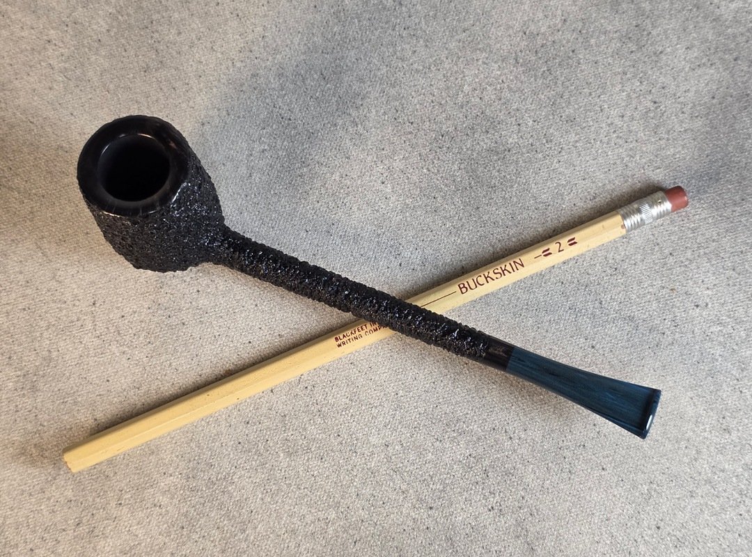 WCannoy's tweet photo. New today, this Cardinal House Pencil-shank Billiard with blue Brindled Ebonite is available right now at https://t.co/LxwBL7rczk!
#pipemaking #pipemaker #artisanpipes #briarpipes #handmadepipes #handmade #handcrafted #cardinalhousepipes #tobaccopipes #pipetobacco #pipecollecting https://t.co/ZFnaSniTsl