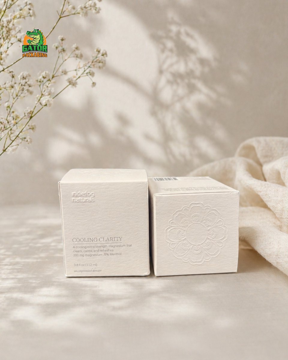 PackagingGator's tweet image. Easy to assemble, durable to hold, and stunning to display, our Custom Auto Lock Box with Embossing is the perfect packaging solution for brands that want to leave a lasting impression.

#CustomAutoLockBox #EmbossingPackaging #LuxuryPackaging #AutoLockBox #CustomPackaging