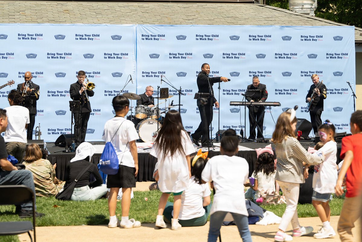 U.S. Navy Band tweet media