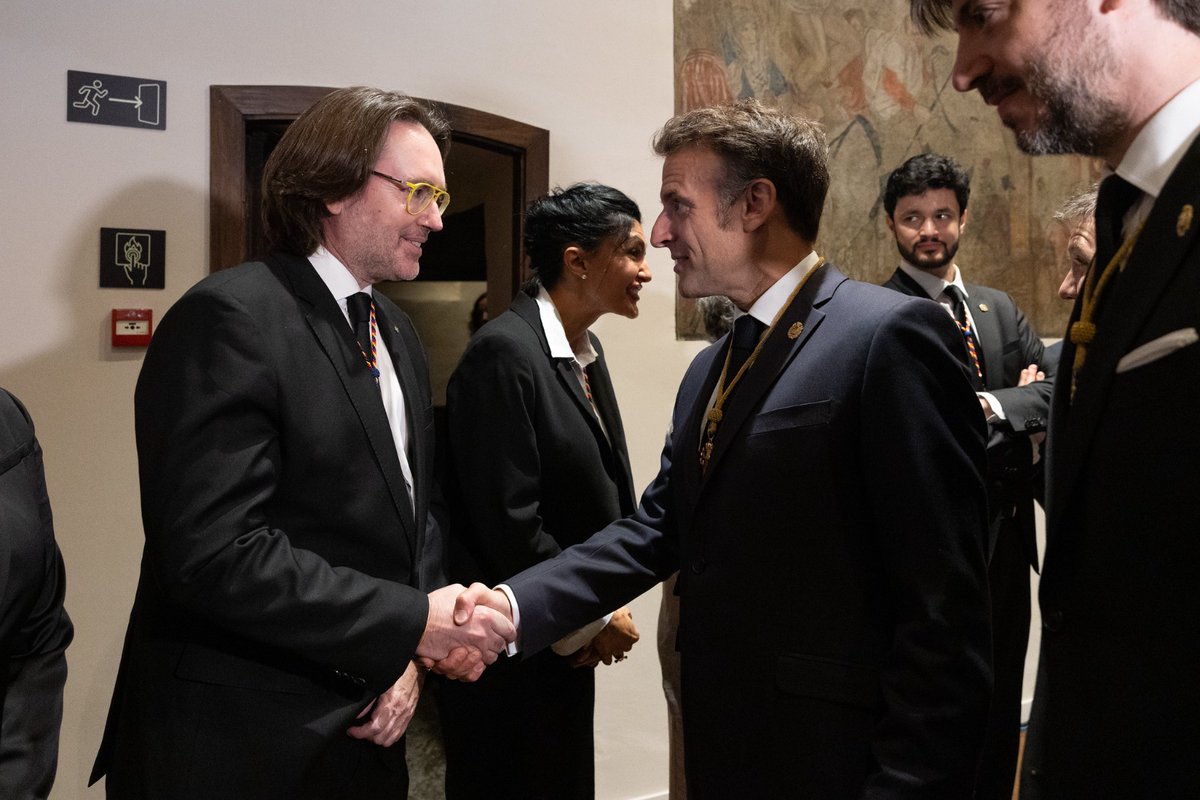 CCompromesos's tweet photo. ▶️ Per primera vegada, els dos coprínceps han presidit conjuntament una sessió al Consell General https://t.co/qCBEXO7bgM