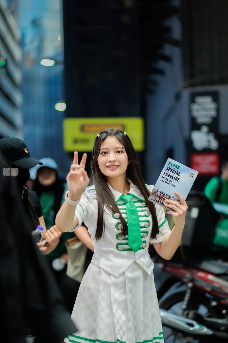 Kokoawan tweet media