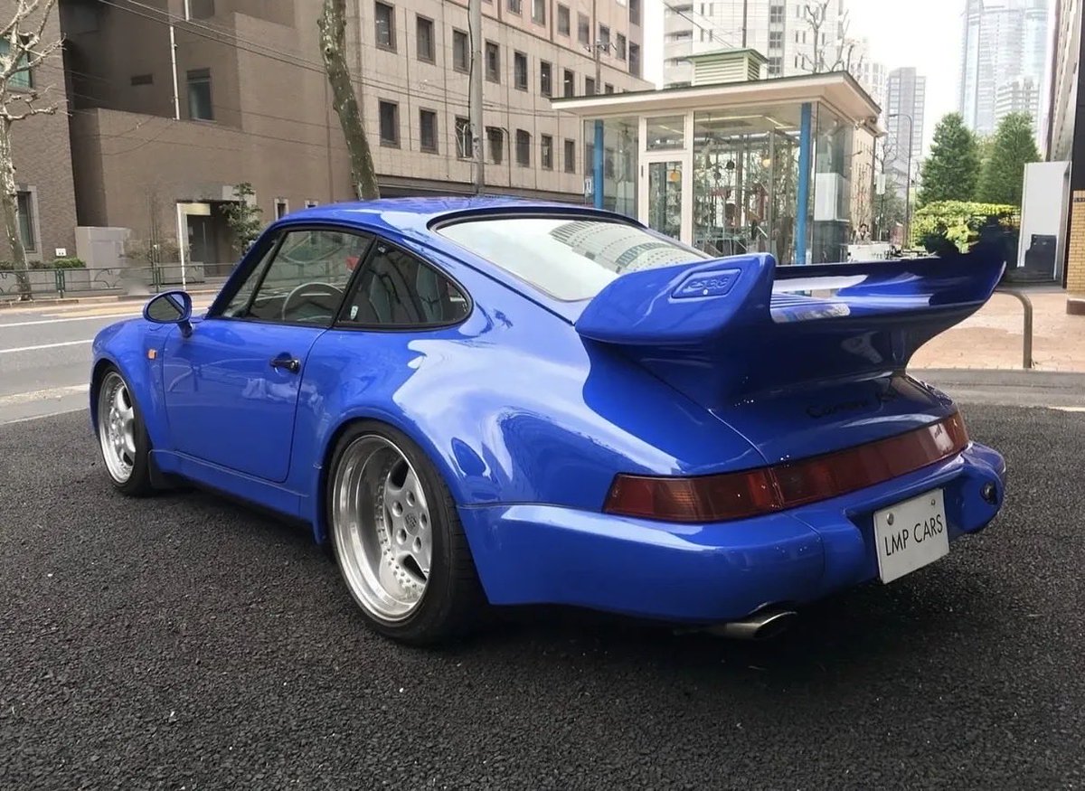 Jordan92338366's tweet photo. 964 RS 3.8 in Maritime Blue 🥶🥶 https://t.co/DVCpnli3BI