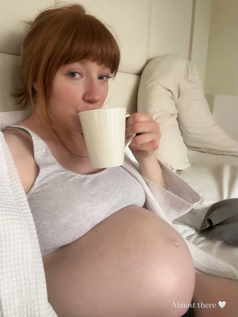 NRobertsMedia's tweet photo. Nicola’s IG post 28/04/26

“Some pics I took this week.. Hasn’t it been so nice to really feel spring.. I’ve been under instruction not to do much since I had the surgery at 22 weeks to help keep baby in. Hitting that 34 week mark was a big relief.… https://t.co/wB6vqYvI7E