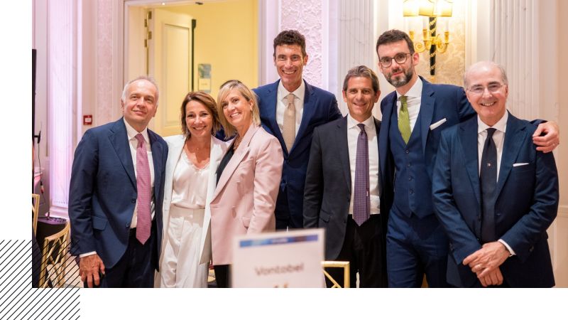 FrancescoDeFer3's tweet photo. The key to being a good manager is keeping the people who hate me away from those who are still undecided. 🙏👌💕 https://t.co/G132mndoIt