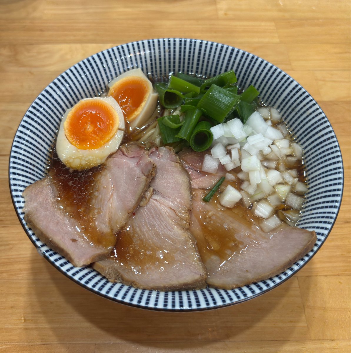 た tweet media