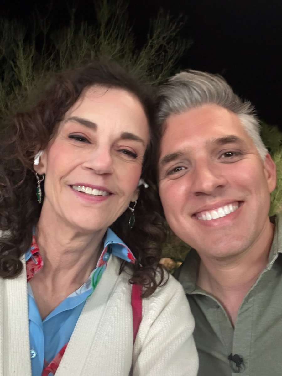 Allison Hope Weiner tweet media