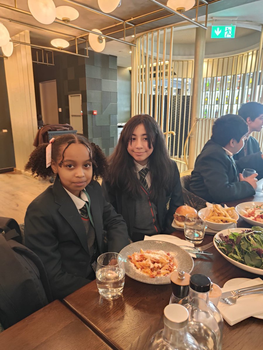StAloysiusC's tweet image. A special thank you to Magic Breakfast &amp;amp; ETM Collection for hosting a group of our students at the Marlowe restaurant in Old Street last week. A fantastic way to recognise their support for our breakfast club &amp;amp; our school community.
#MagicBreakfast #SchoolCommunity #Partnerships