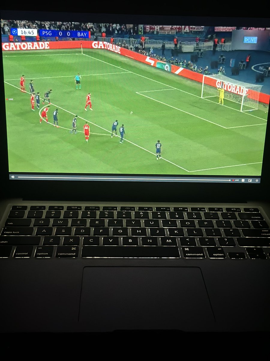 K I N G OF V I R T U A L ⚽️🦅 tweet media