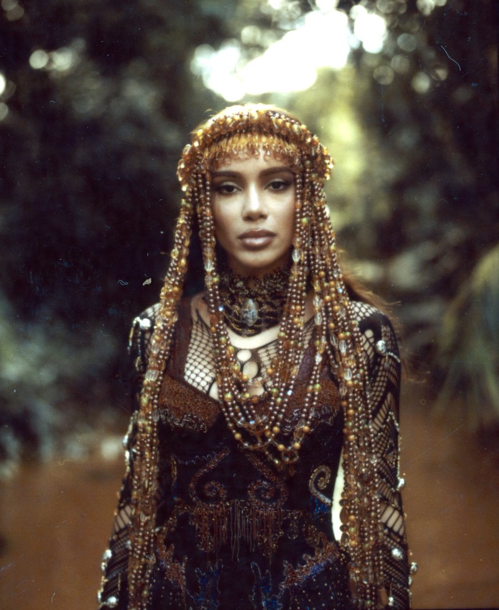 Anitta Press tweet media