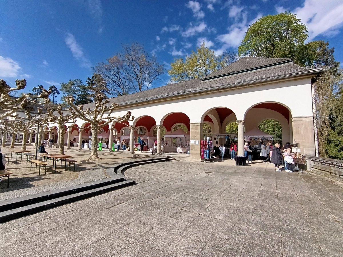 GoldrauschEntS's tweet photo. 🚨Dolce Frühlingsmarkt 2026 - Bad Nauheim - fand an zwei Wochenenden statt: 4. bis 6. April Osterwochenende &amp; 11. bis 12. April 2026 Geboten wurden Frühlingsambiente, Live-Musik, Kunsthandwerk, Kulinarik, Verkaufsstände &amp; Kinderprogramm #Ostern #BadNauheim #Fruehlingsmarkt #Fest https://t.co/3Jn5zhPzhC