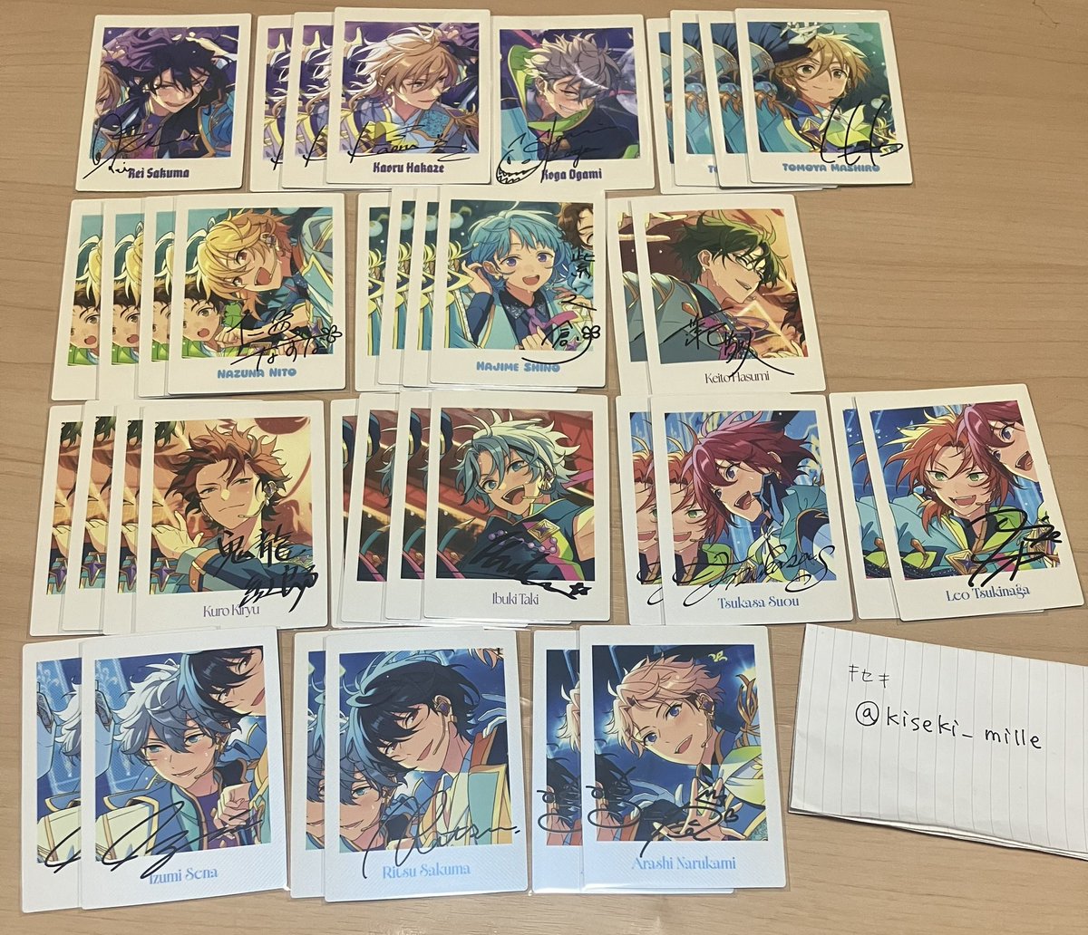 kiseki_mille's tweet photo. 【交換】あんスタ 中国 流光時刻写真カード 流光時刻色紙 10周年 ぱしゃっつ 特典

求:画像1枚目

譲:画像2枚目以降〜

4/29昼過ぎくらいまで様子を見て交換が決まらなさそうであれば募集は取り下げます。

求は同数抱き合わせにて買取も可能です。別募集に🇨🇳異種との交換募集もあります。 https://t.co/4FqGi4WdUA