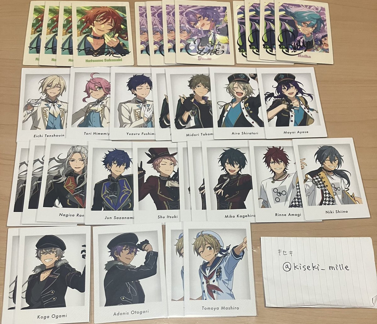 kiseki_mille's tweet photo. 【交換】あんスタ 中国 流光時刻写真カード 流光時刻色紙 10周年 ぱしゃっつ 特典

求:画像1枚目

譲:画像2枚目以降〜

4/29昼過ぎくらいまで様子を見て交換が決まらなさそうであれば募集は取り下げます。

求は同数抱き合わせにて買取も可能です。別募集に🇨🇳異種との交換募集もあります。 https://t.co/4FqGi4WdUA