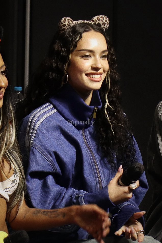 danielarepitas's tweet image. #done