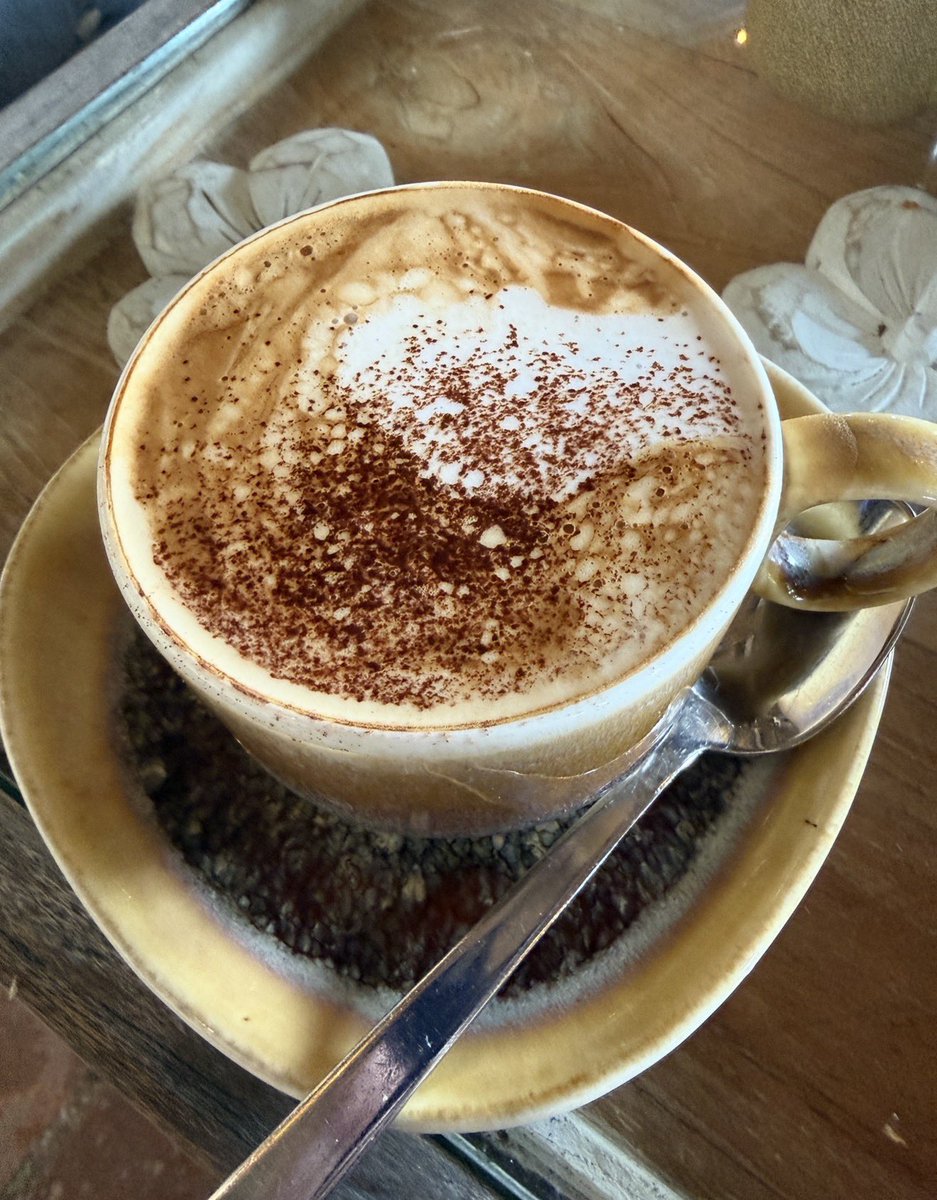 timothysykes's tweet image. It’s SO good to be back in #bali to open some new @karmagawa begun heading back to the US this weekend for a tim.ly/circle student meetup…coffee is key to helping me function nonstop with this crazyyyyy schedule! Retweet if you have a busy week too!