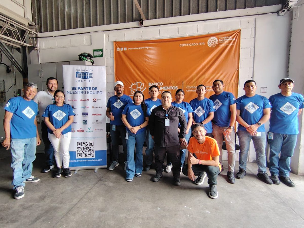 Fundacionll's tweet photo. En Tegucigalpa reafirmamos que el compromiso social se construye con acciones concretas. 

Nuestro voluntariado corporativo en el Banco de Alimentos de Honduras nos permitió sumar manos, y voluntad para apoyar a quienes más lo necesitan.

#FundaciónLadyLee #HeroesDeVoluntad https://t.co/Xt9J02nuEn