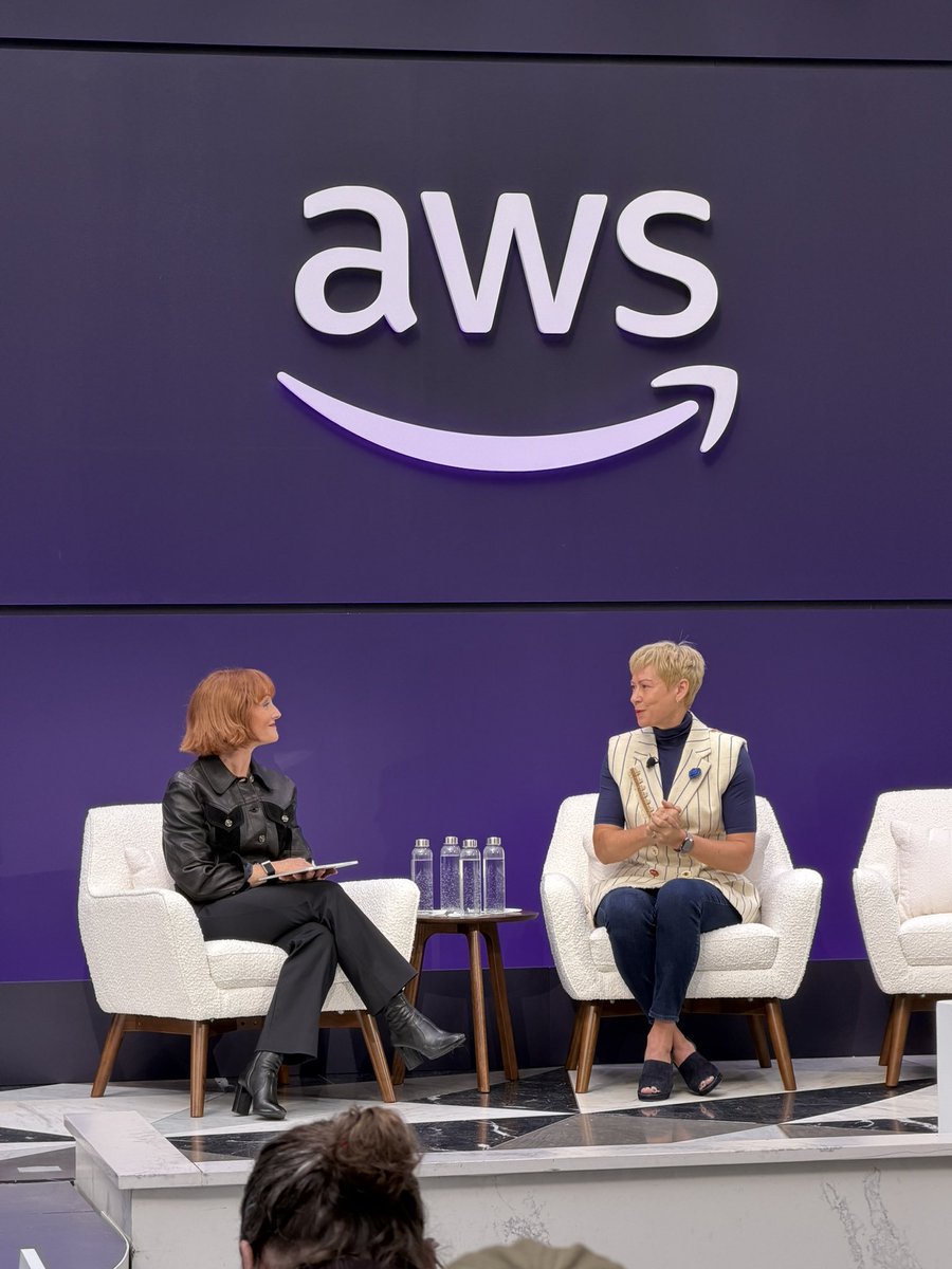 tcrawford's tweet image. AWS leaning into their own incredibly complicated supply chain experience

New: Amazon Connect Decisions

#CIO #AI #Cloud #WhatsNextWithAWS