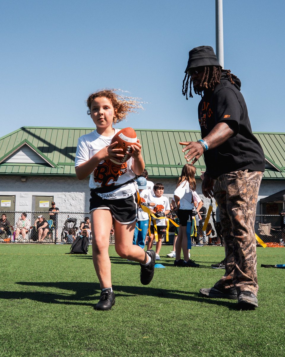 BCLions's tweet photo. The BC Lions Indigenous Youth Program came to an amazing close this weekend with a tournament that brought together every team, coach, and community member.

We’re so grateful for the support behind this program, and thankful to @ISPARCBC for the partnership that keeps it going. 🧡