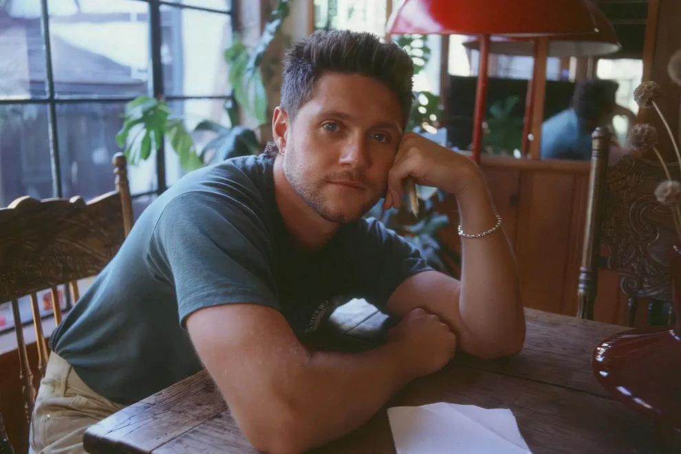 EUPHORIA. Magazine tweet media