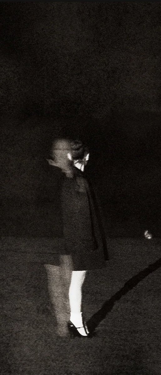 enjoywithmaio's tweet image. Ariana Grande | Petal Wallpapers 🥀🌟

📍Remmeber to load in 4K ☁️☀️

#arianagrande #petal #ag8 #wallpapers