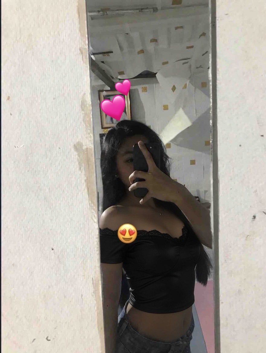 Juliee tweet media