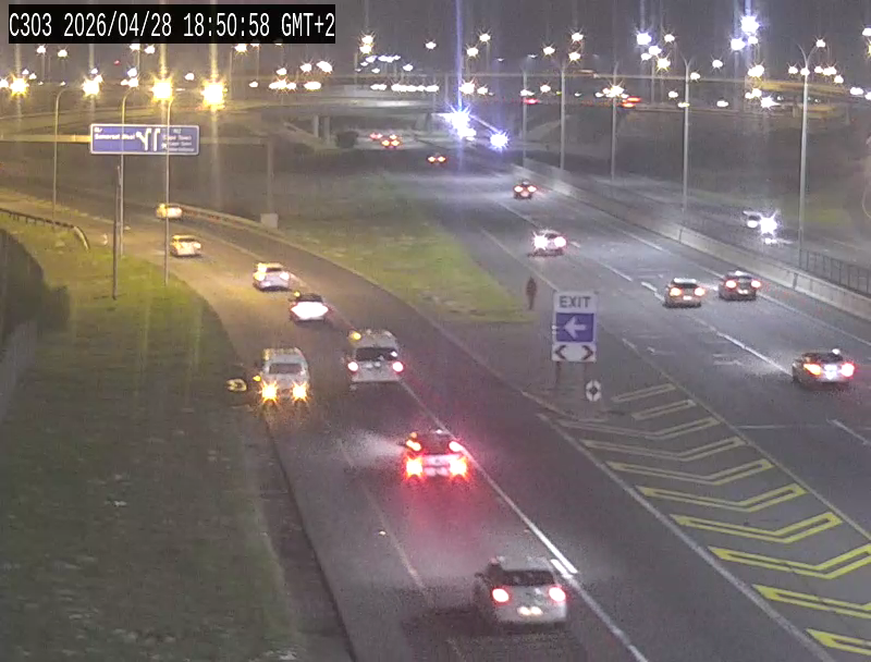 CapeTownFreeway's tweet image. Update: Congestion: R300 south at N2 Outbound Ramp, Cleared. #BeTheChange