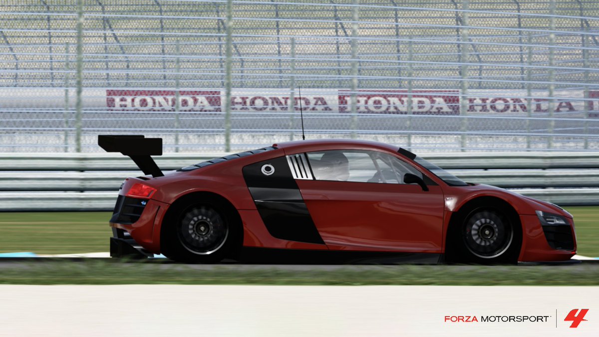Fireprofcargo7's tweet image. 2009 Audi R8 LMS 

#ForzaMotorsport4 #Audi #Xbox #VirtualPhotography