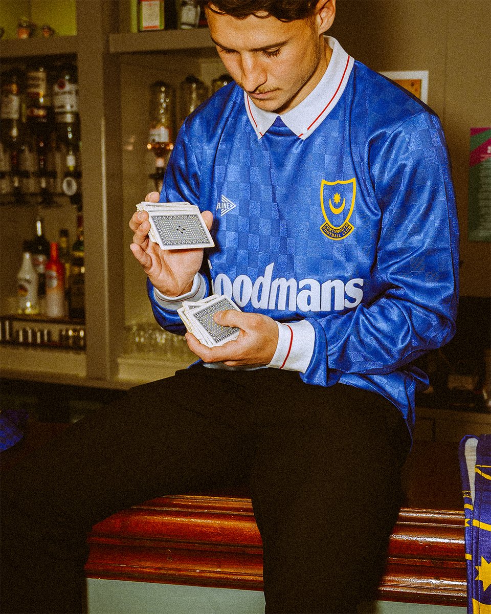 Pompey's tweet photo. 🔓 The Retro Vault is OPEN.

🔵🟡 #Pompey's 1989-91 collection is now available for pre-order!